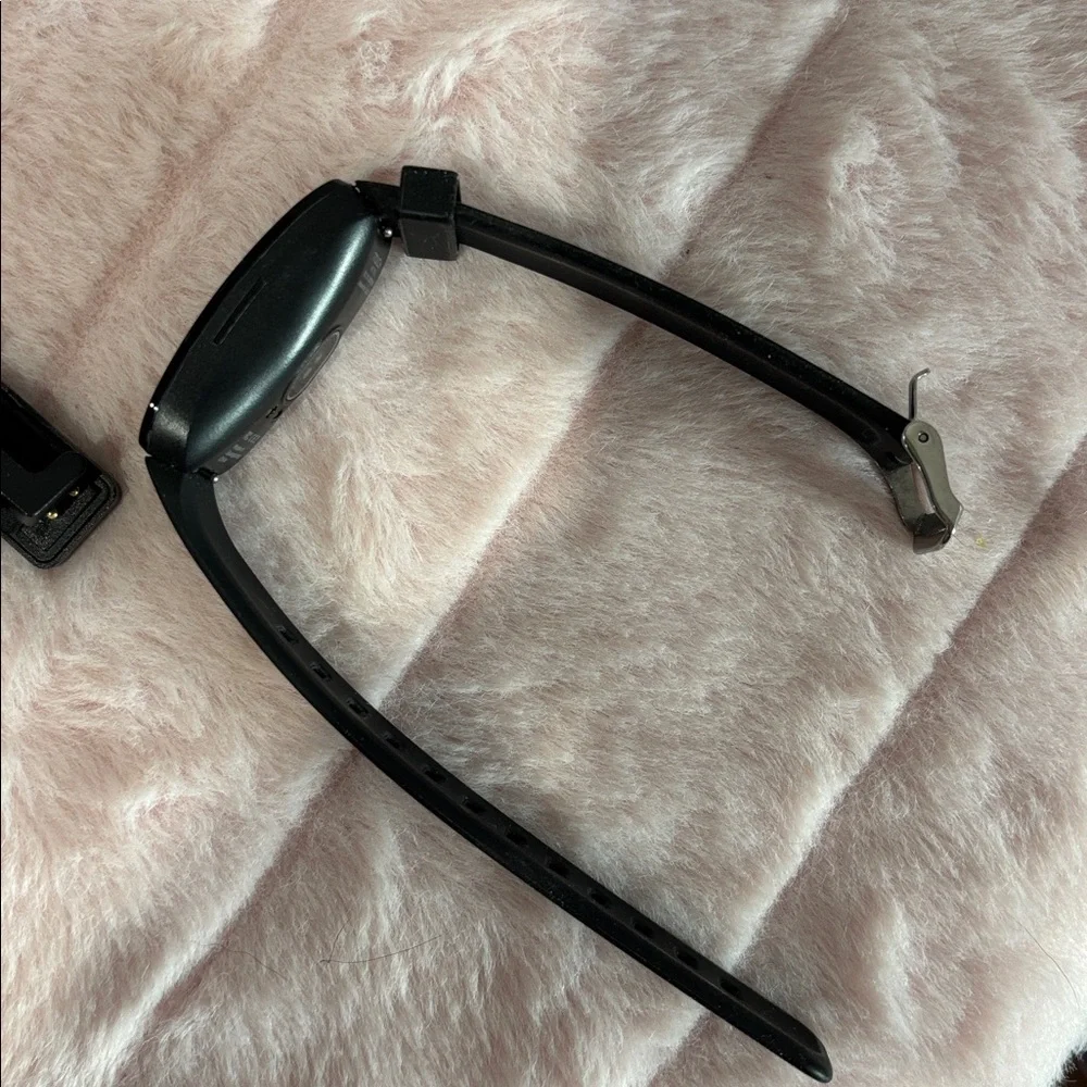 Black Smartwatch with Charger
